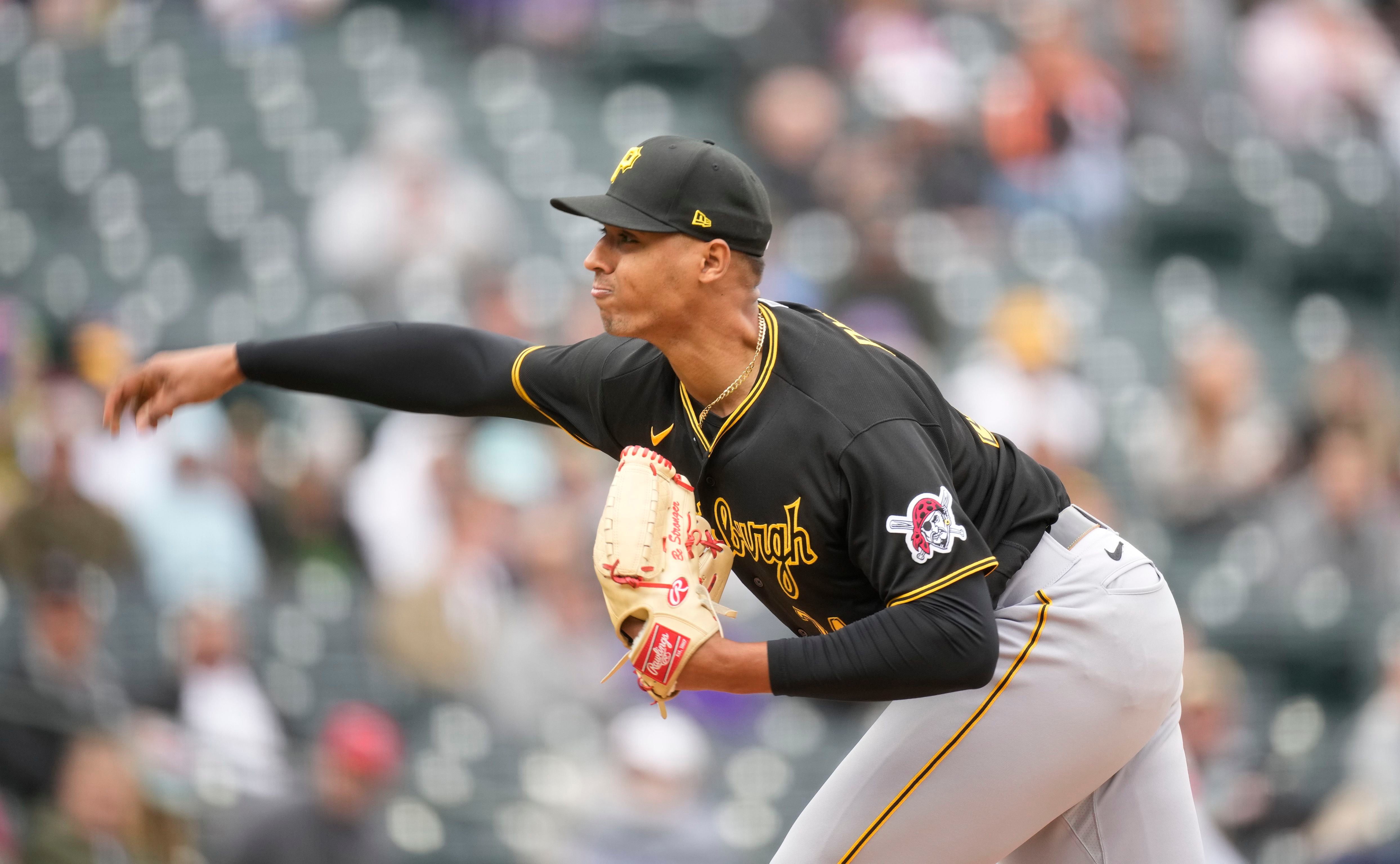 Johan Oviedo of the Pittsburgh Pirates pitches in the first inning