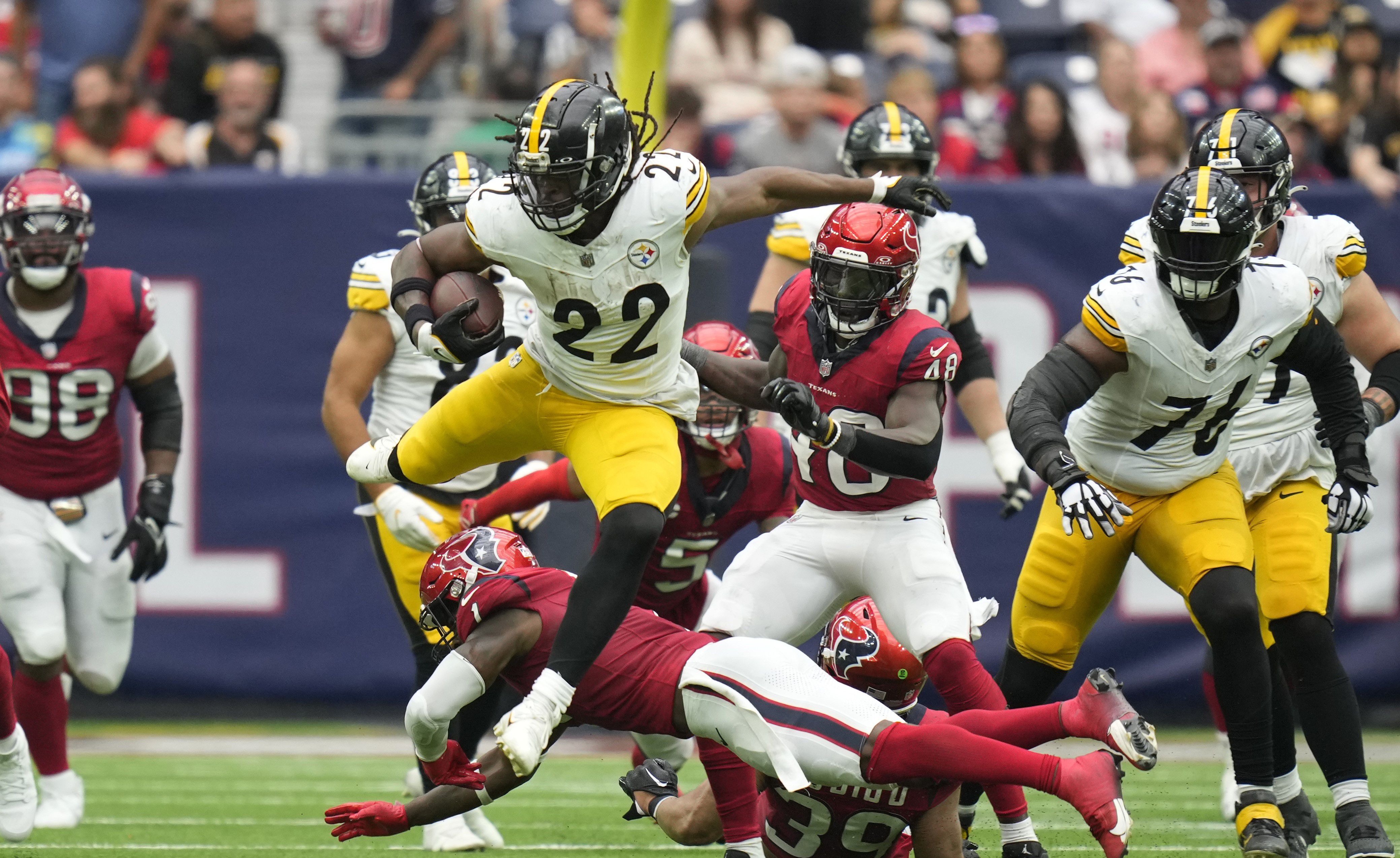 What TV channel is Texans vs Steelers game on today? Free live