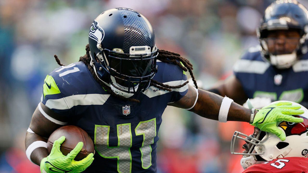 Alex Collins, former NFL running back, dies in motorcycle crash in Florida,  authorities say - CBS News