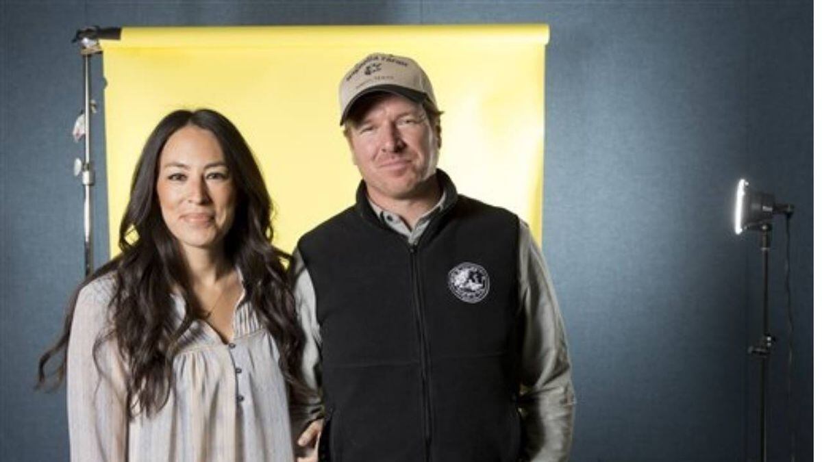 'Fixer Upper' stars Chip and Joanna Gaines donate $1.5M to ...