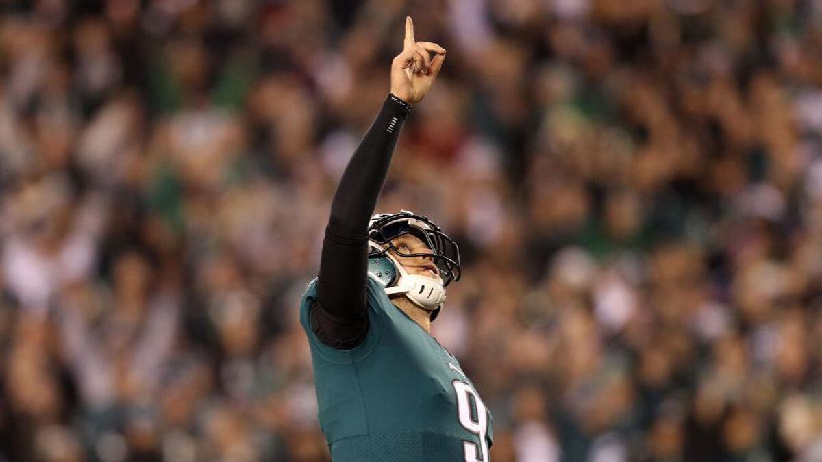 Eagles' Nick Foles puts Texas high school into Super Bowl 