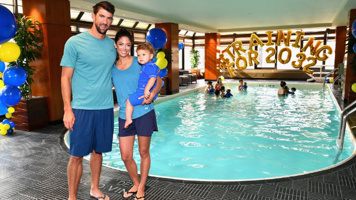 Michael Phelps and wife Nicole expecting second child