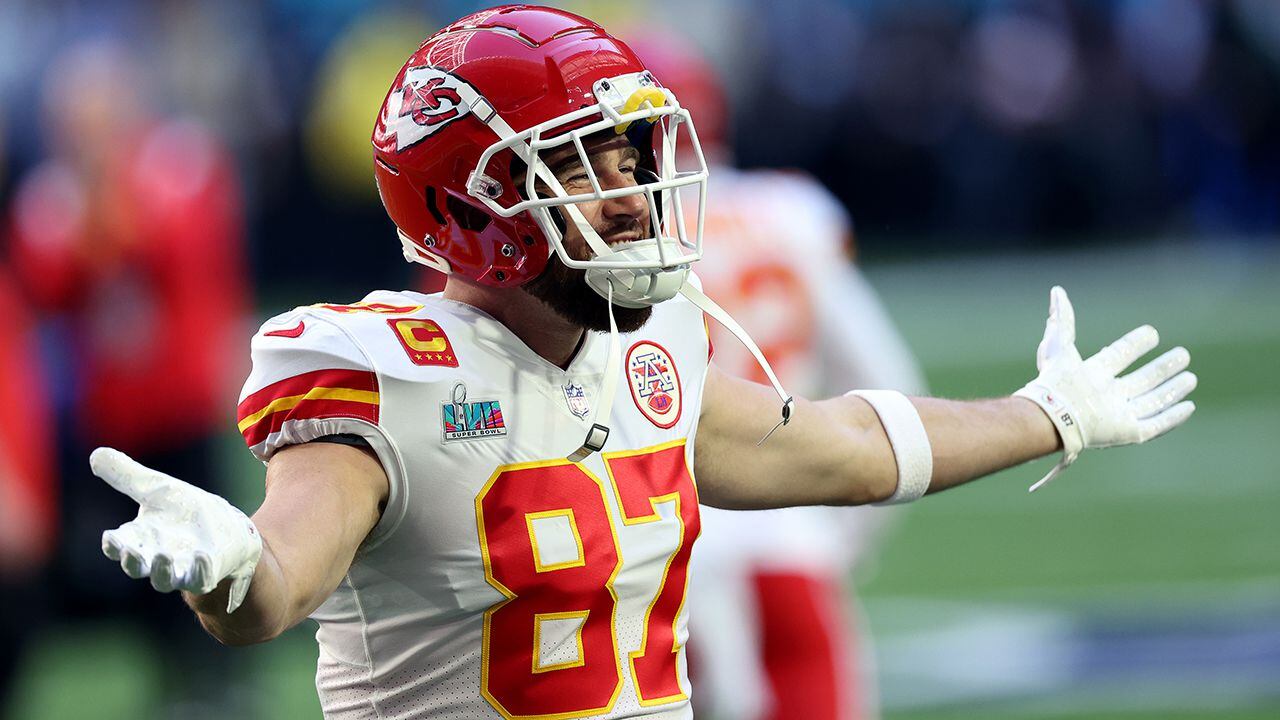 Top-selling NFL jerseys: Taylor Swift ties spike Travis Kelce's jersey sales