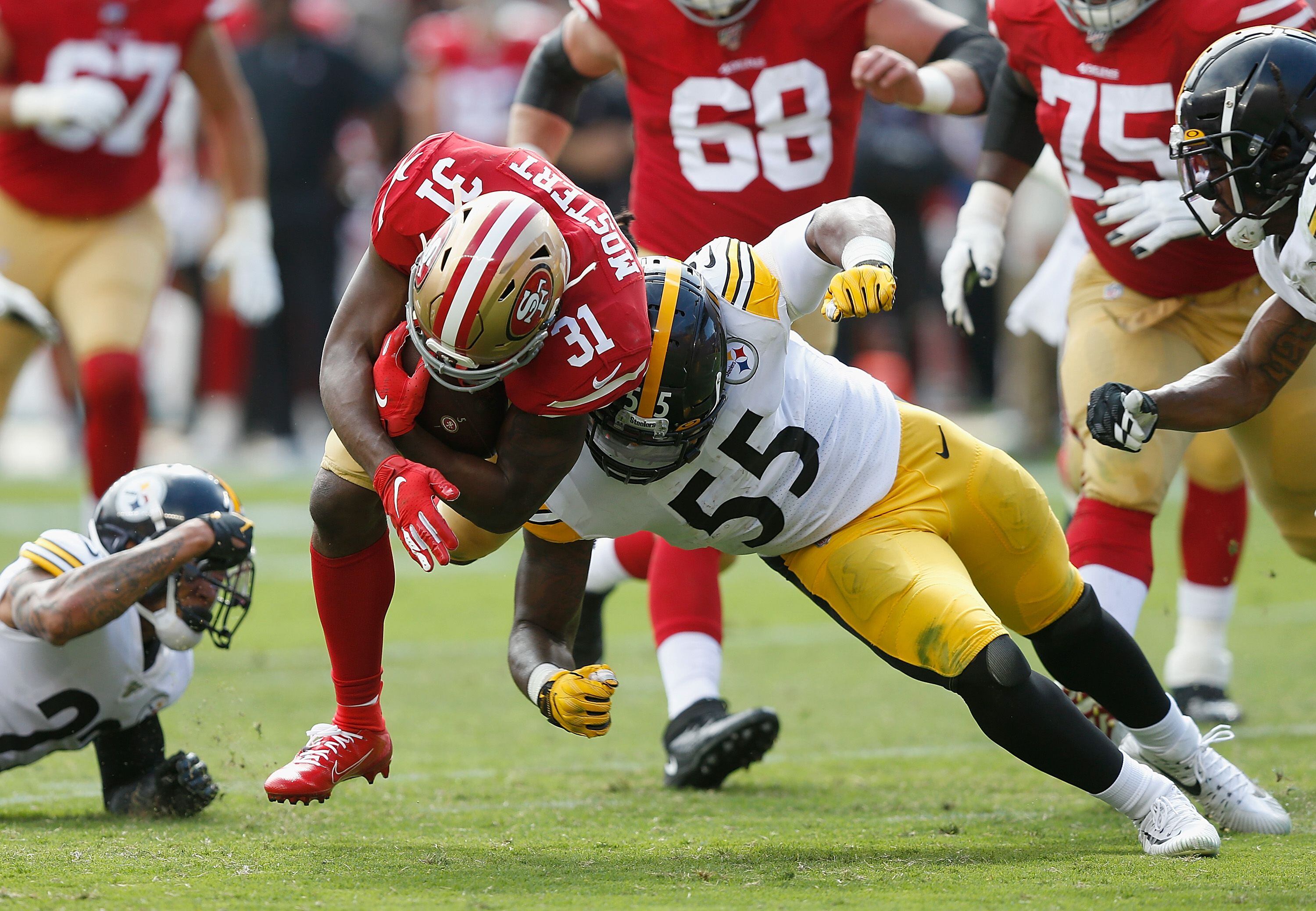 Steelers Former 1st Round Pick Devin Bush Signs With Seattle Seahawks