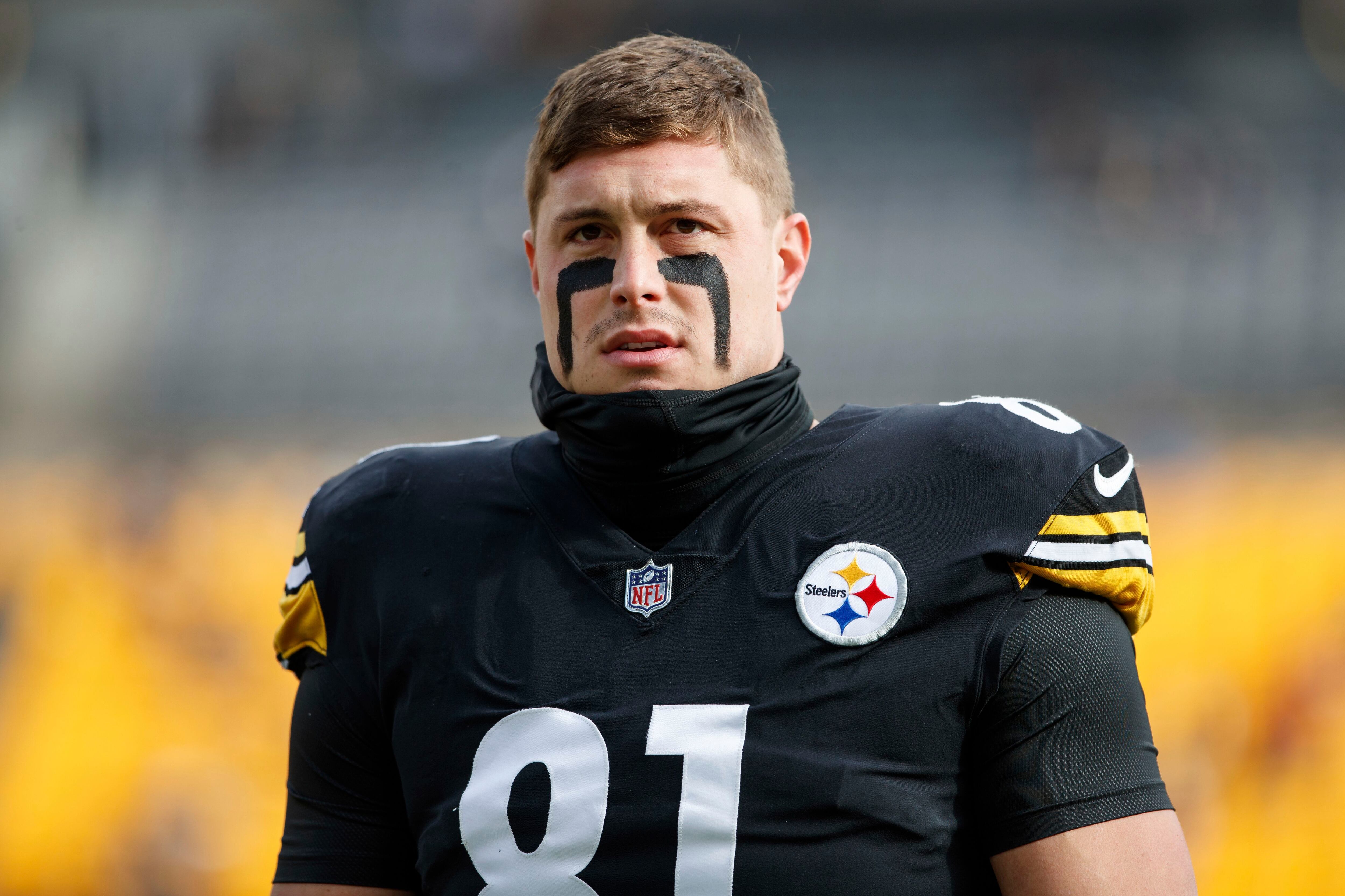 Report: Steelers release TE Zach Gentry - BVM Sports