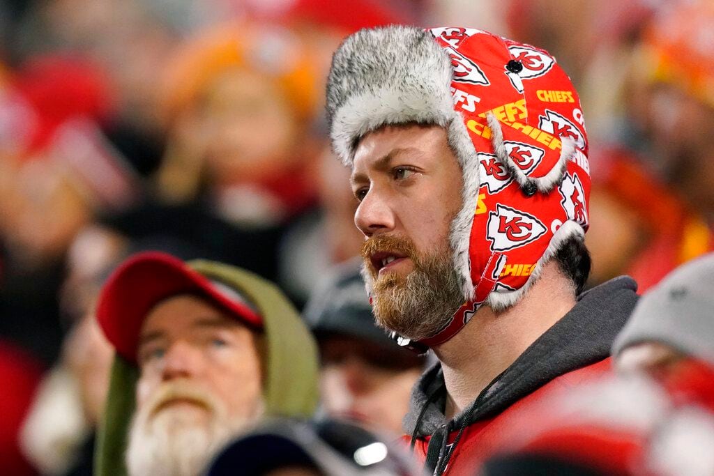 Kansas City Chiefs fans donate to Buffalo children's hospital