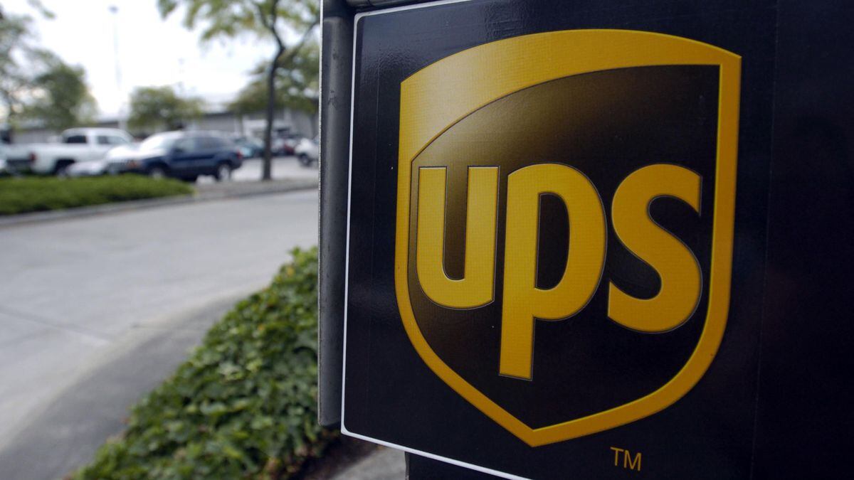 UPS apologizes after driver seen throwing packages in video