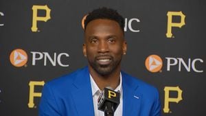 MLB News: Andrew McCutchen re-signs with Pittsburgh Pirates - McCovey  Chronicles